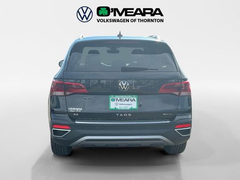 Used 2024 Volkswagen Taos SE image 4