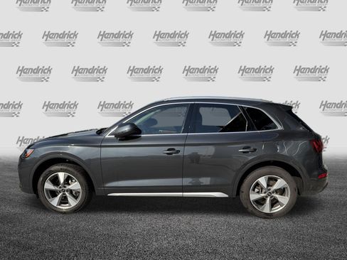 Used 2023 Audi Q5 2.0T Premium Plus w/ Premium Plus Package AWD/4WD image 7