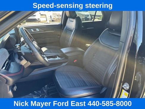 Used 2025 Ford Explorer ST-Line AWD/4WD image 39