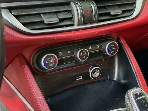 Used 2020 Alfa Romeo Stelvio Sport w/ Quick Order Package 22K Sport RWD image 14
