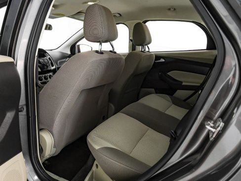 Used 2012 Ford Focus SE image 33