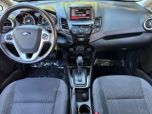 Used 2014 Ford Fiesta SE w/ Equipment Group 201B FWD image 13