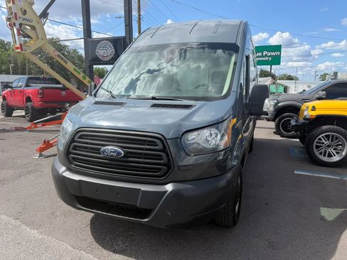 Used 2019 Ford Transit 250 148 High Roof Extended RWD image 4