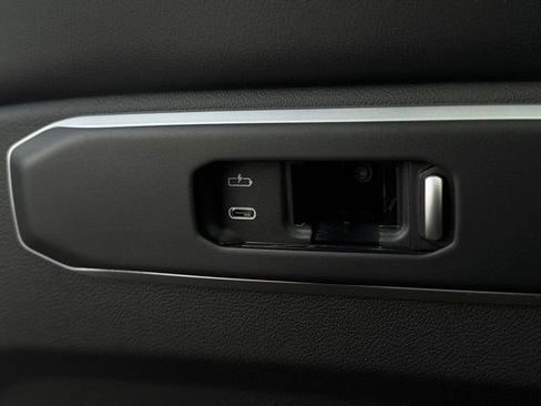 New 2026 BMW X5 xDrive50e w/ M Sport Package image 26