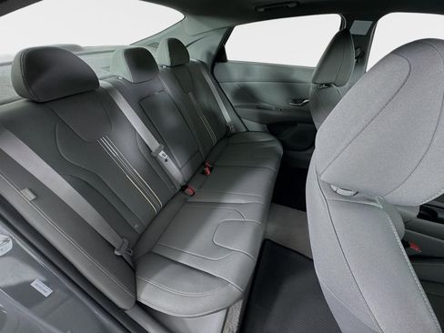 New 2026 Hyundai Elantra SEL Sport FWD image 26