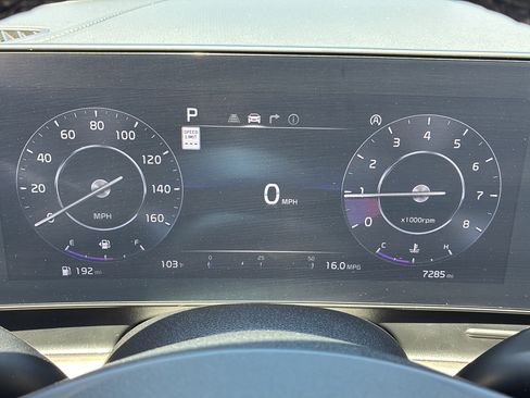 Used 2025 Kia Sportage X-Pro Prestige AWD/4WD image 34