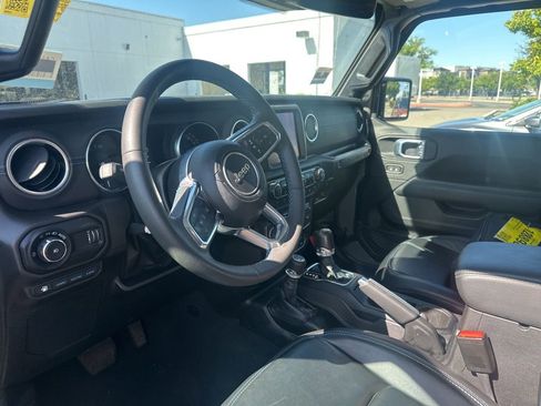 Used 2023 Jeep Wrangler Unlimited Rubicon 4xe w/ Steel Bumper Group AWD/4WD image 9