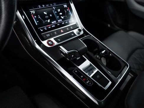 Certified 2021 Audi SQ8 Premium Plus w/ SQ8 Black Optic Package image 14
