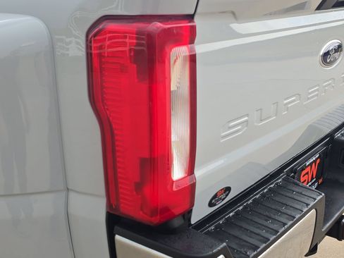 Used 2026 Ford F350 XLT AWD/4WD image 32