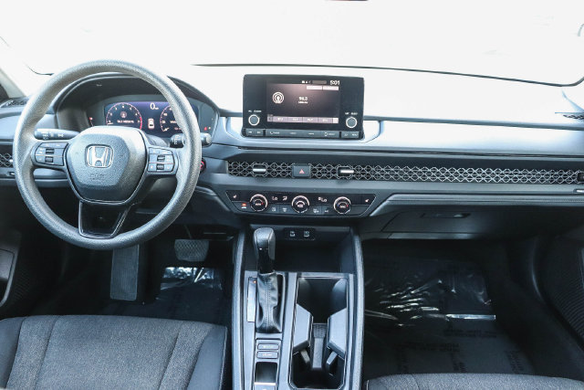 Used 2025 Honda Accord SE image 12