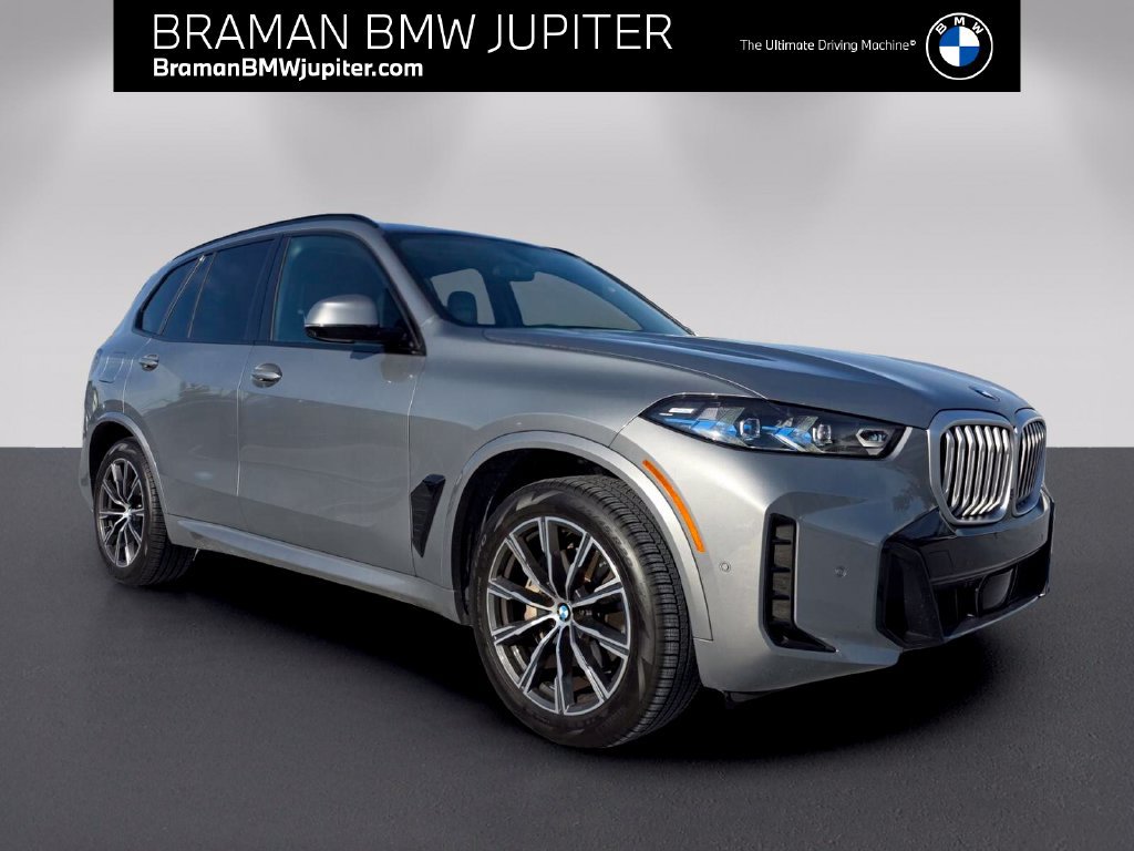 Certified 2025 BMW X5 xDrive40i w/ Executive Package AWD/4WD image 1