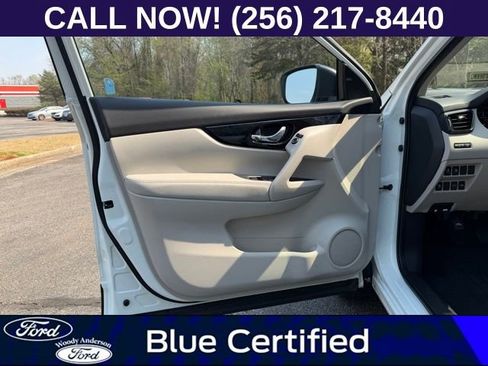 Used 2022 Nissan Rogue Sport SV FWD image 22