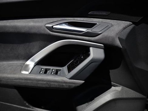 New 2026 Audi SQ5 Premium Plus image 15