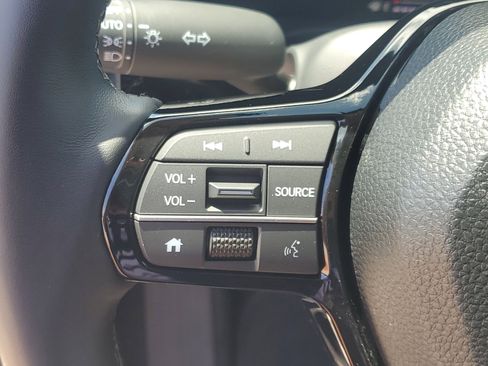 Certified 2024 Honda Civic EX-L image 22