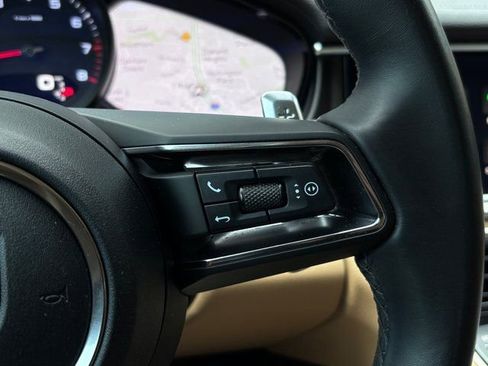 Certified 2023 Porsche Panamera Platinum Edition image 16