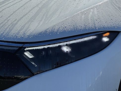 Used 2022 Mercedes-Benz EQS 450+ Sedan image 7