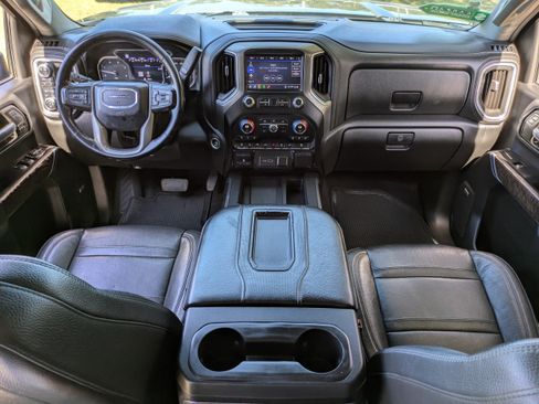 Used 2020 GMC Sierra 2500 Denali w/ Denali Ultimate Package AWD/4WD image 15