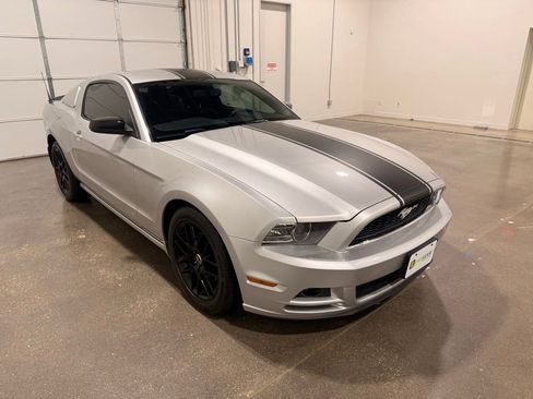 Used 2014 Ford Mustang Coupe w/ Equipment Group 102A RWD image 3