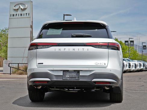 New 2026 INFINITI QX60 Luxe w/ Cargo Package AWD/4WD image 12