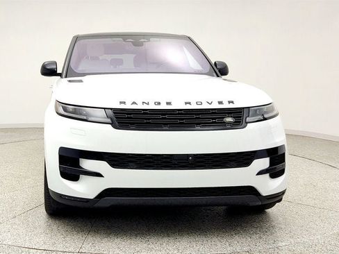 Used 2023 Land Rover Range Rover Sport SE AWD/4WD image 2