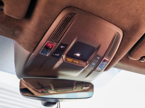 Certified 2024 Porsche Taycan GTS image 21