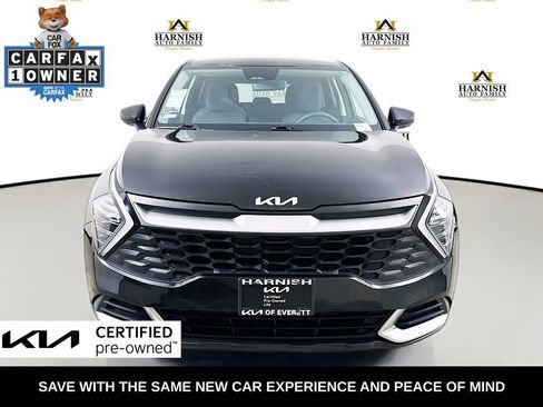 Certified 2024 Kia Sportage LX image 2