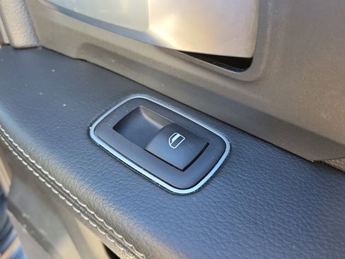 Used 2024 RAM 2500 Big Horn image 30