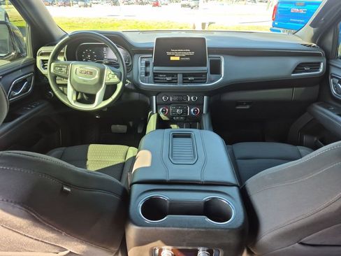 Certified 2023 GMC Yukon XL SLE image 14