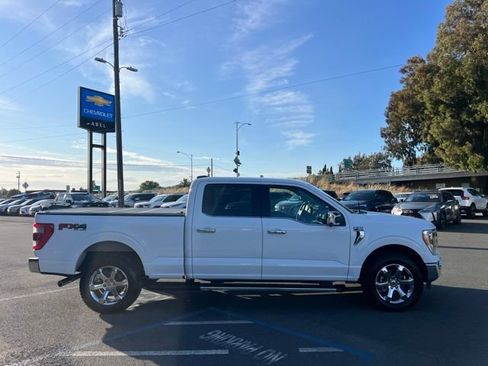 Used 2022 Ford F150 Lariat AWD/4WD image 6
