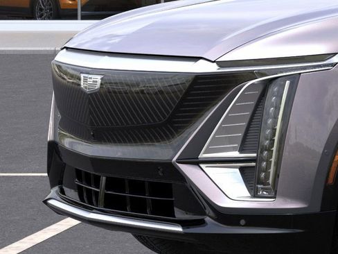 New 2026 Cadillac Lyriq Luxury RWD image 13