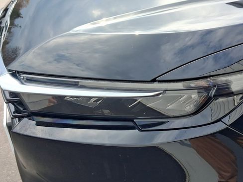 Used 2025 Honda CR-V EX-L image 10