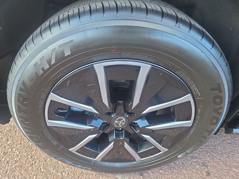 Used 2026 Toyota bZ image 10