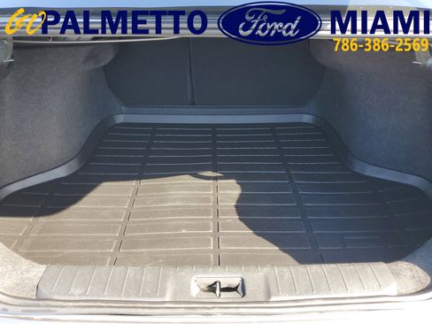 Used 2023 Nissan Sentra SR w/ Electronics Package image 8