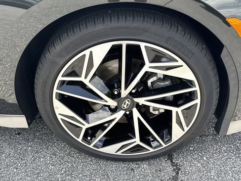 Certified 2023 Hyundai Ioniq 6 Limited RWD image 12