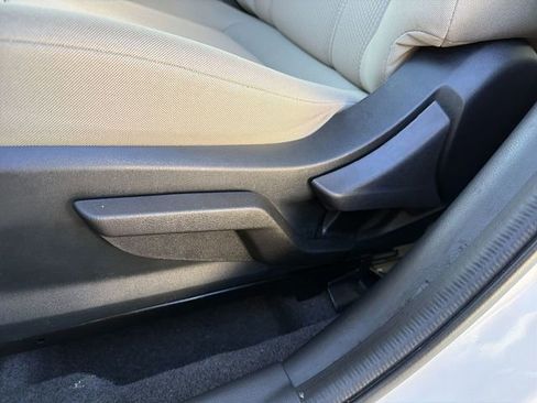 Used 2023 Subaru Impreza Premium image 14