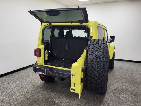 Used 2024 Jeep Wrangler Rubicon image 10
