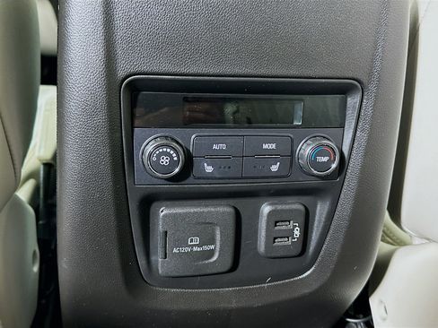 Used 2024 Buick Enclave Avenir w/ Avenir Technology Package image 26