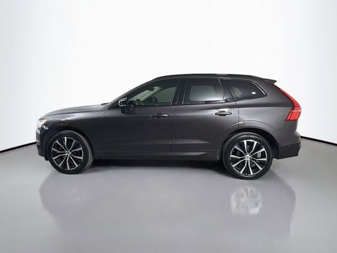Certified 2023 Volvo XC60 B5 Plus w/ Protection Package Premier AWD/4WD image 9