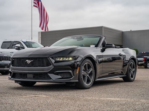 New 2025 Ford Mustang Premium image 7