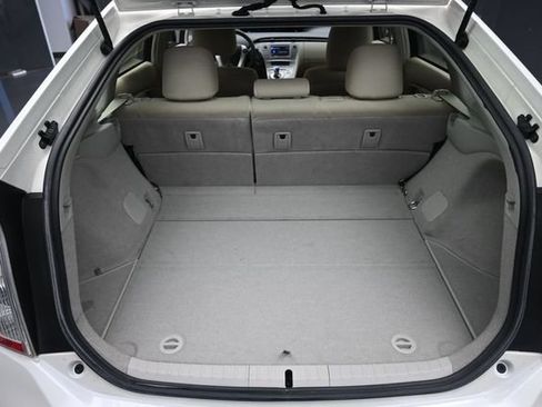Used 2014 Toyota Prius Two FWD image 21