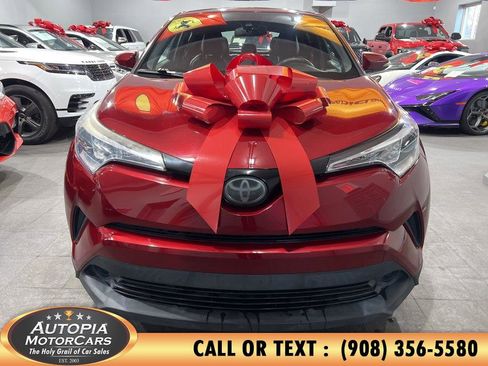 Used 2019 Toyota C-HR LE FWD image 7