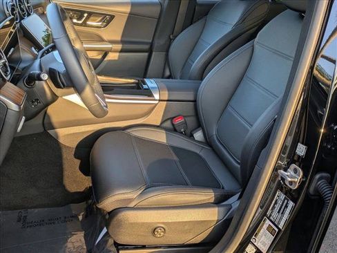 Used 2026 Mercedes-Benz GLC 300 4MATIC image 16