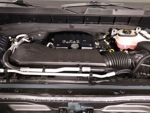 Used 2025 Chevrolet Silverado 1500 LT w/ Protection Package AWD/4WD image 20