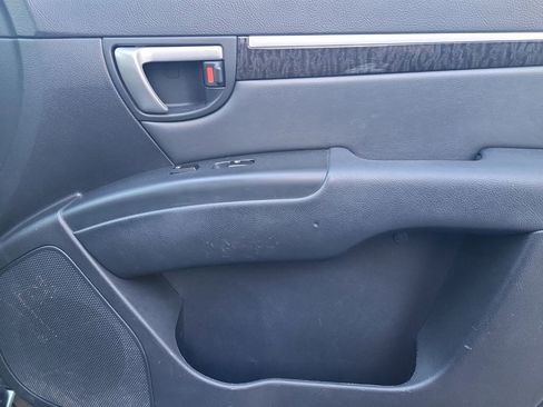 Used 2007 Hyundai Santa Fe SE image 17