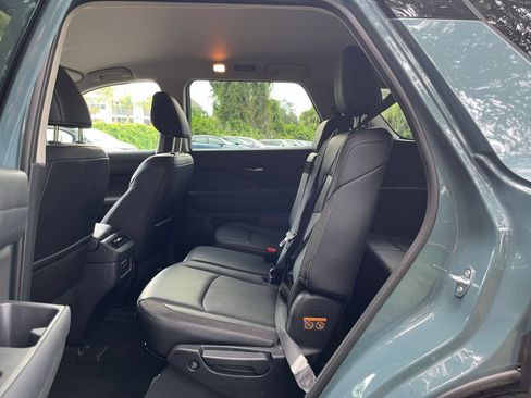 Used 2026 Nissan Pathfinder SL FWD image 26