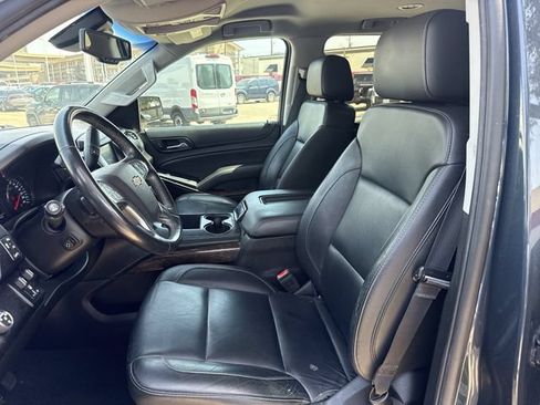 Used 2019 Chevrolet Tahoe LT w/ Texas Edition Package RWD image 27