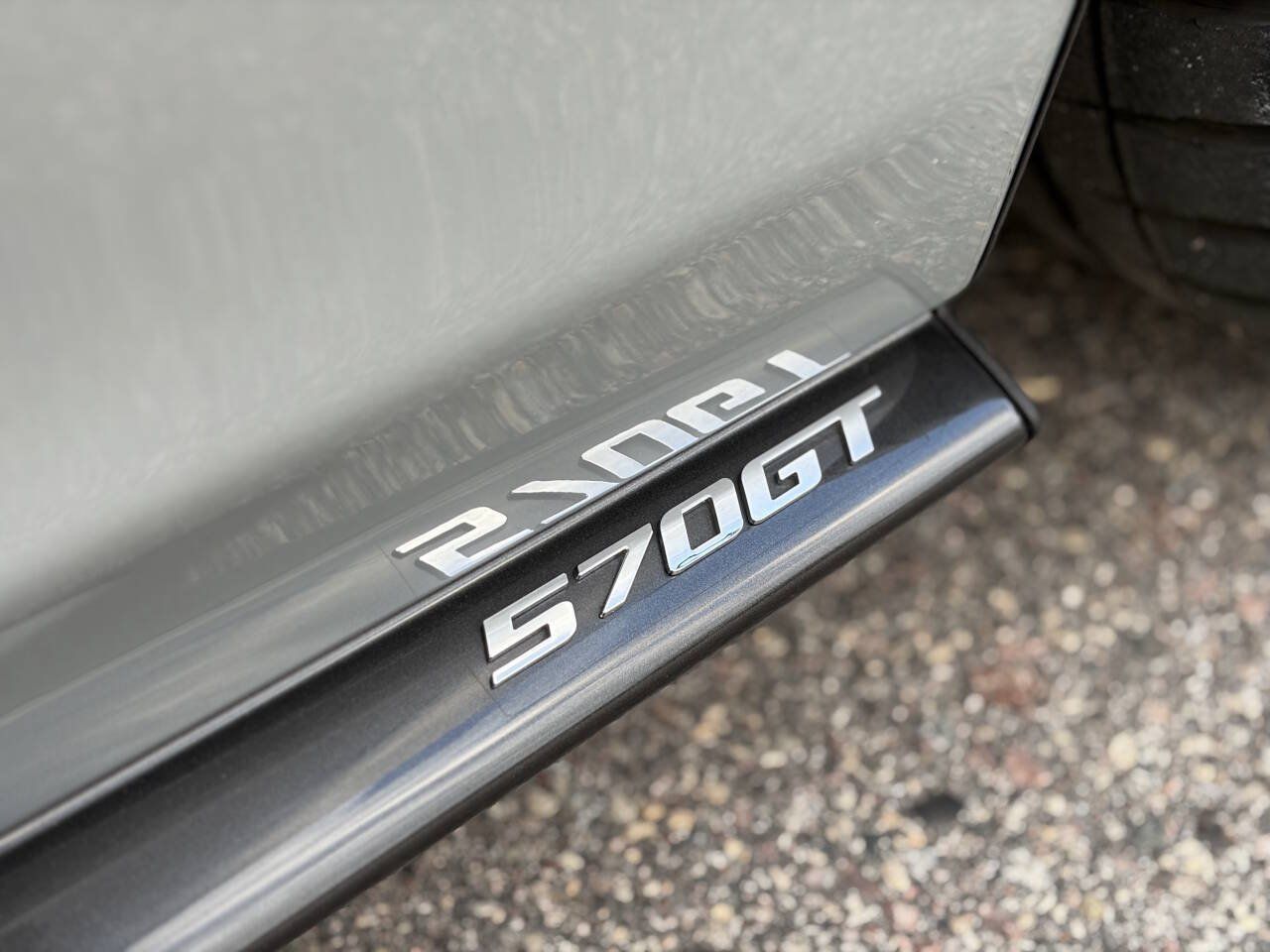Used 2017 McLaren 570S RWD image 28