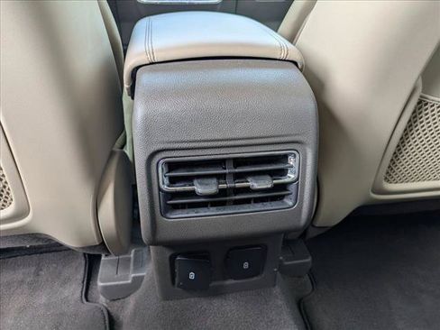 Used 2024 Lincoln Corsair FWD w/ Equipment Group 101A image 17