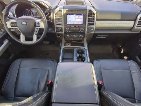 Used 2017 Ford F250 Lariat w/ Lariat Ultimate Package image 15