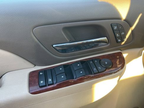 Used 2013 Chevrolet Silverado 1500 LTZ w/ LTZ Plus Package image 25